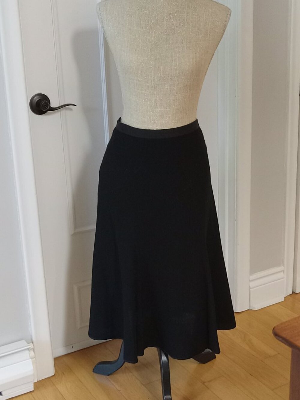 LIDA BADAY Black Wool Skirt- Sz 8- Made in Canada